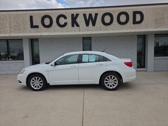 2013 Chrysler 200 Touring 2013 Chrysler 200 Touring