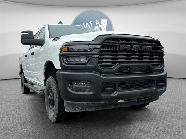 2026 RAM Ram 2500 RAM 2500 TRADESMAN CREW CAB 4X4 64 BOX