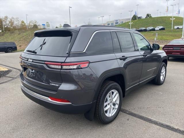 2025 Jeep Grand Cherokee GRAND CHEROKEE LAREDO X 4X4
