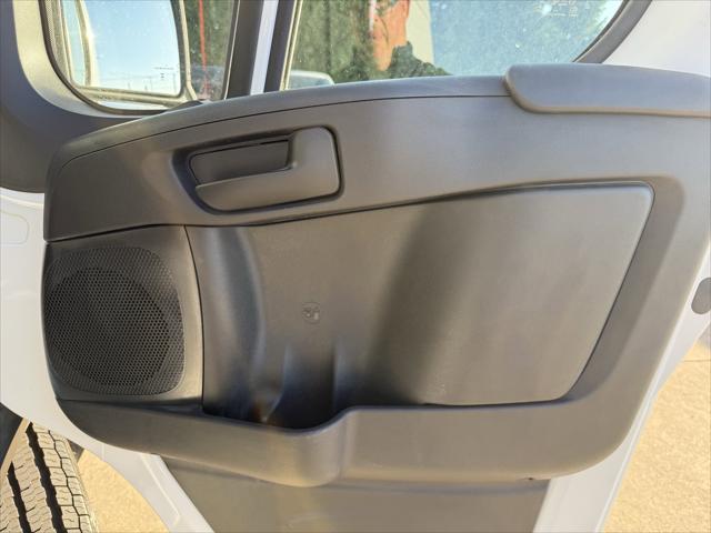 2025 Ram ProMaster 2500 Cargo Van Tradesman High Roof 159" WB w/Pass Seat