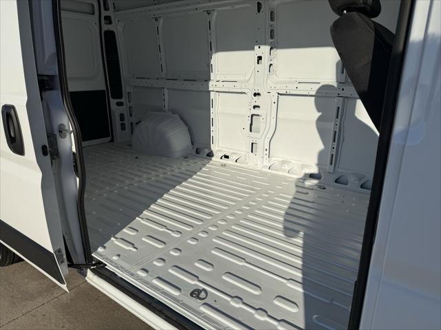 2025 Ram ProMaster 2500 Cargo Van Tradesman High Roof 159" WB w/Pass Seat