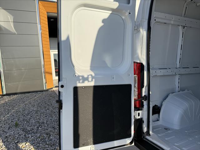 2025 Ram ProMaster 2500 Cargo Van Tradesman High Roof 159" WB w/Pass Seat