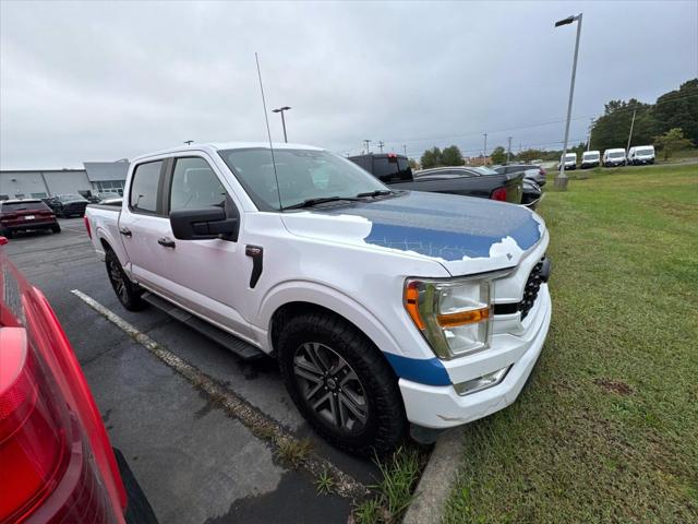2021 Ford F-150 XL 2021 Ford F-150 XL