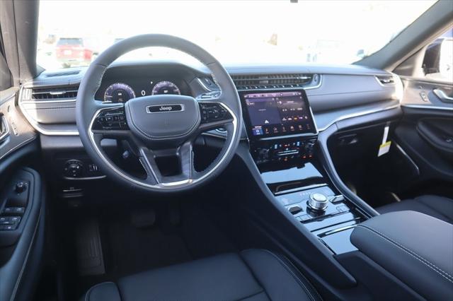 2025 Jeep Grand Cherokee GRAND CHEROKEE L OVERLAND 4X4