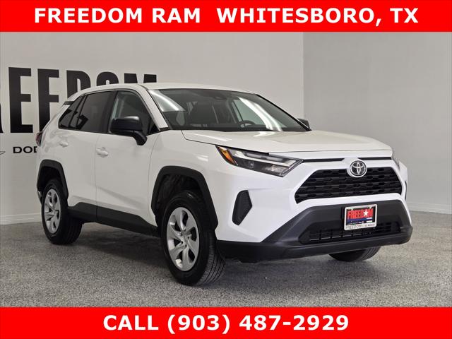 2025 Toyota RAV4 LE 2025 Toyota RAV4 LE