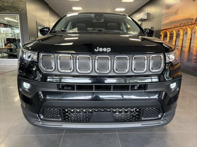 2022 Jeep Compass Latitude Lux 4x4