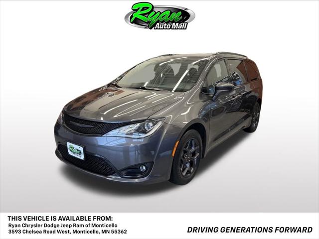 2020 Chrysler Pacifica Touring L Plus 2020 Chrysler Pacifica Touring L Plus
