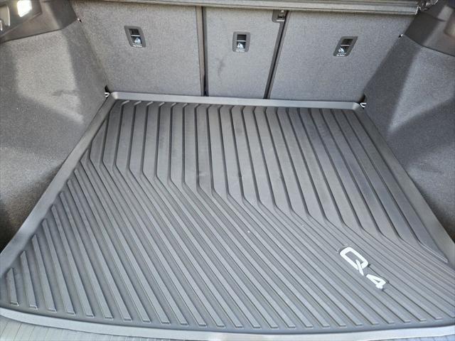 2026 Audi e-tron Premium Plus 55 quattro