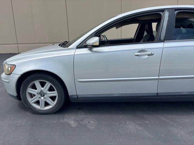 2005 Volvo S40 T5