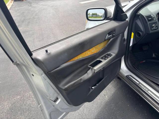 2005 Volvo S40 T5