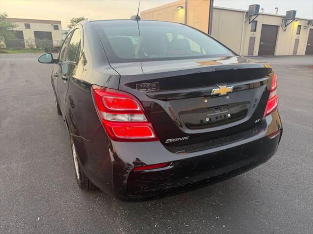 2017 Chevrolet Sonic LT Auto
