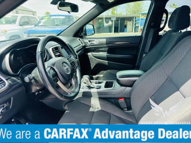 2019 Jeep Grand Cherokee Laredo 4x2