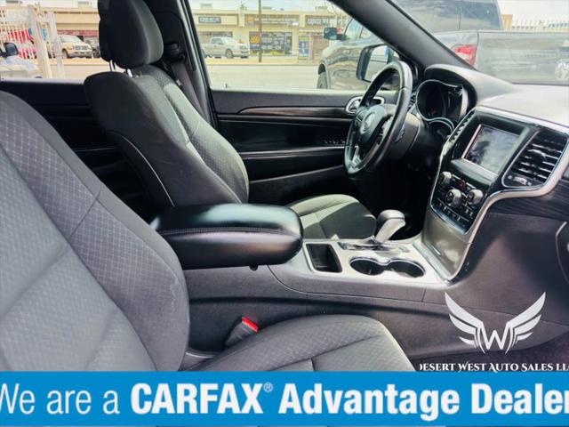 2019 Jeep Grand Cherokee Laredo 4x2