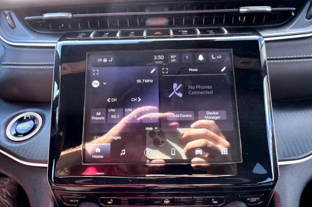 2024 Jeep Grand Cherokee L Altitude 4x4