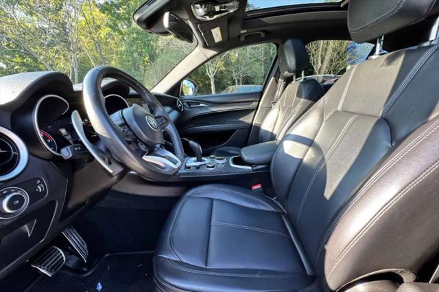 2022 Alfa Romeo Stelvio Sprint AWD