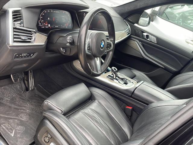 2020 BMW X7 M50i - Photo 8
