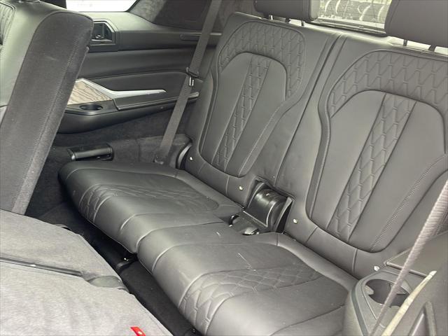 2020 BMW X7 M50i - Photo 10