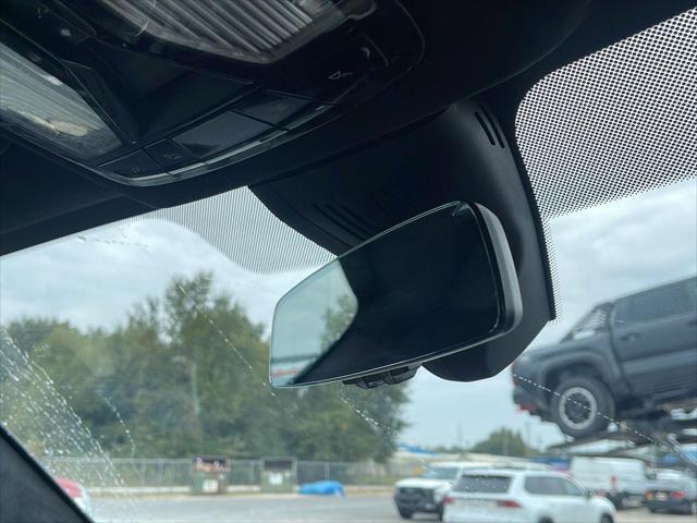 2020 BMW X7 M50i - Photo 18