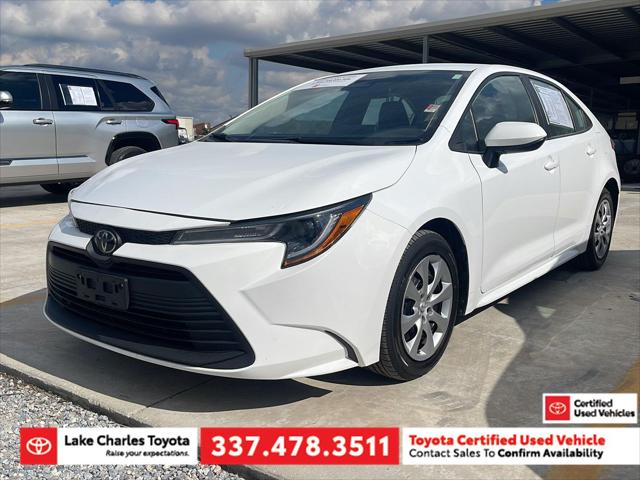 2023 Toyota Corolla LE's photo