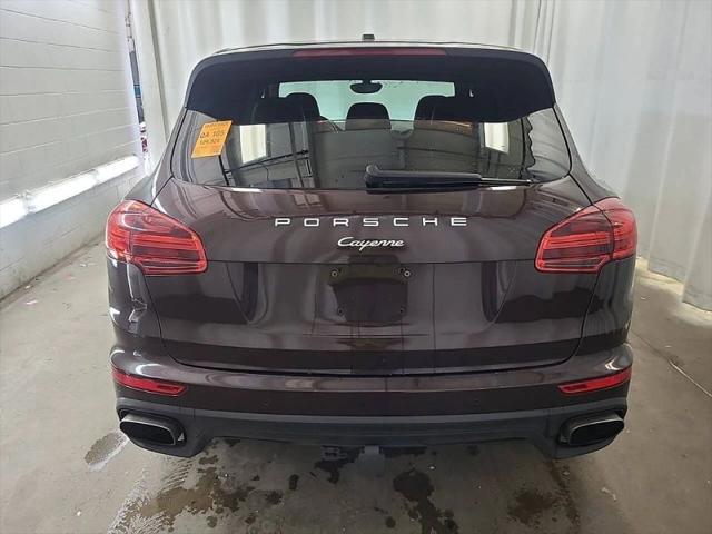2017 Porsche Cayenne Platinum Edition