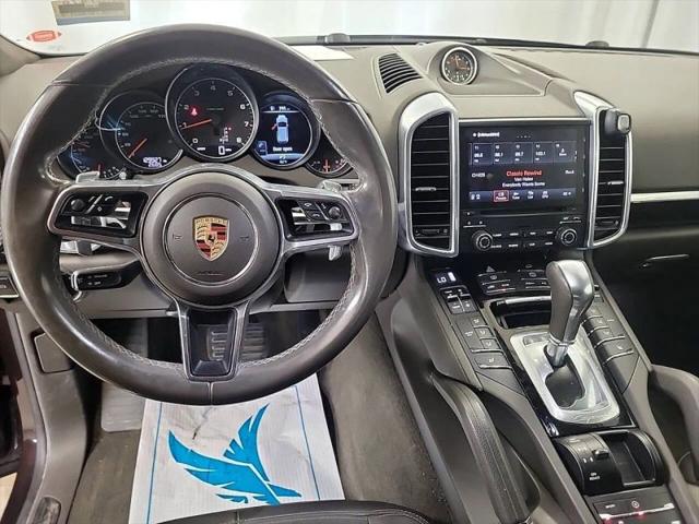 2017 Porsche Cayenne Platinum Edition