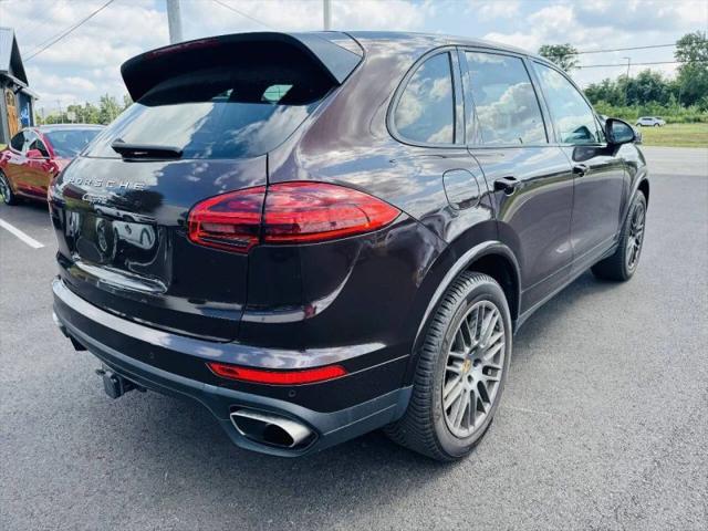 2017 Porsche Cayenne Platinum Edition