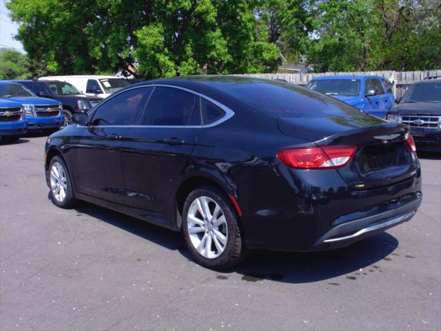 2016 Chrysler 200 Limited