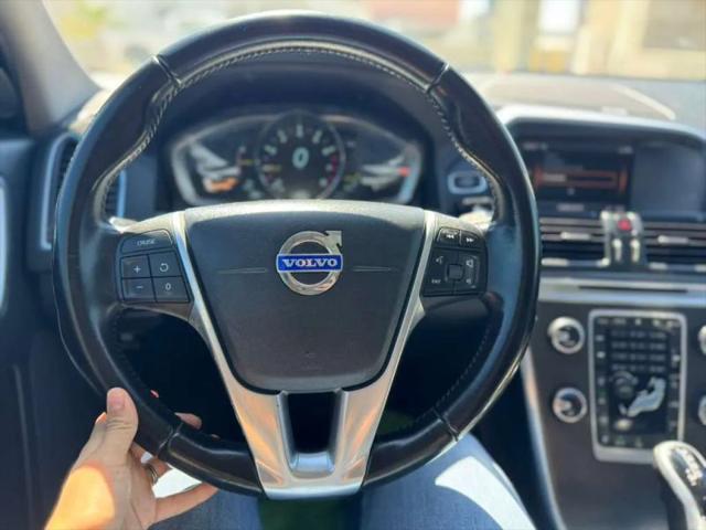 2015 Volvo XC60 T5 Platinum
