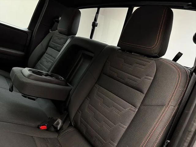 2022 Nissan Frontier Crew Cab PRO-4X 4x4