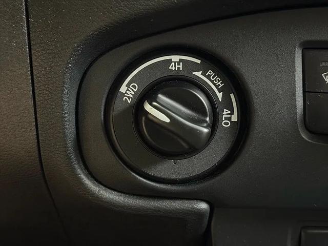 2022 Nissan Frontier Crew Cab PRO-4X 4x4