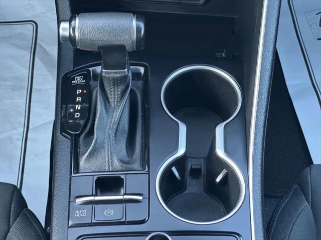 2022 Kia K5 LXS