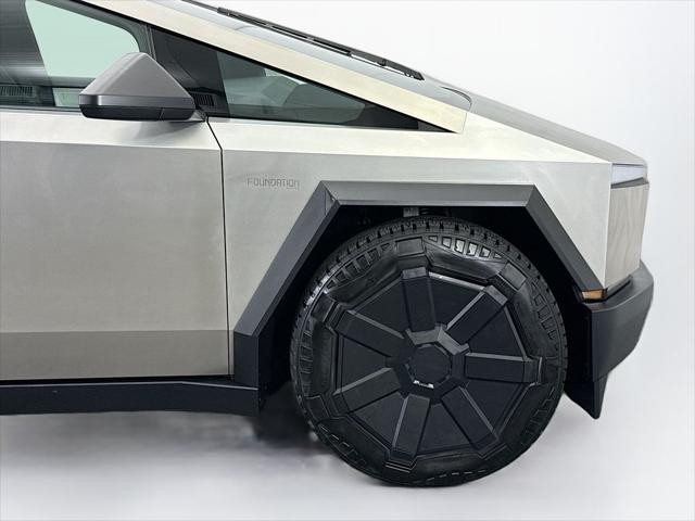 2024 Tesla Cybertruck All-Wheel Drive