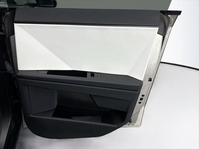 2024 Tesla Cybertruck All-Wheel Drive
