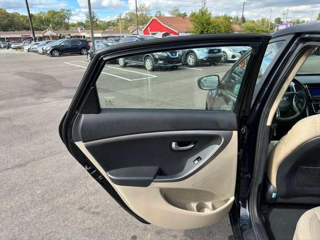 2016 Hyundai Elantra GT Base