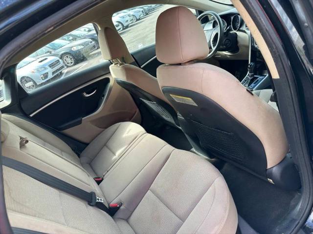 2016 Hyundai Elantra GT Base
