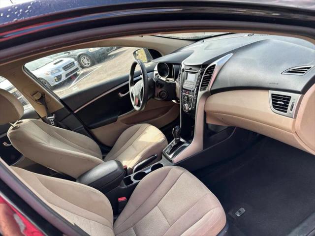 2016 Hyundai Elantra GT Base