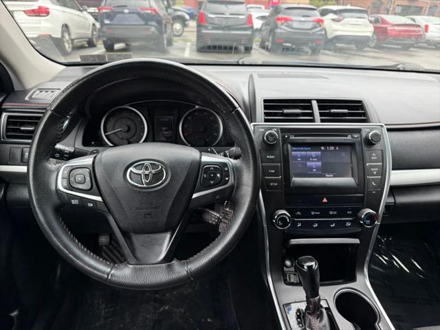 2017 Toyota Camry SE