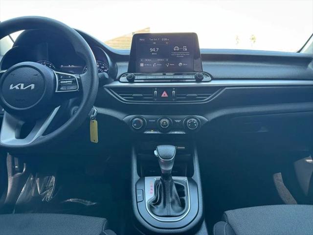2023 Kia Forte LXS