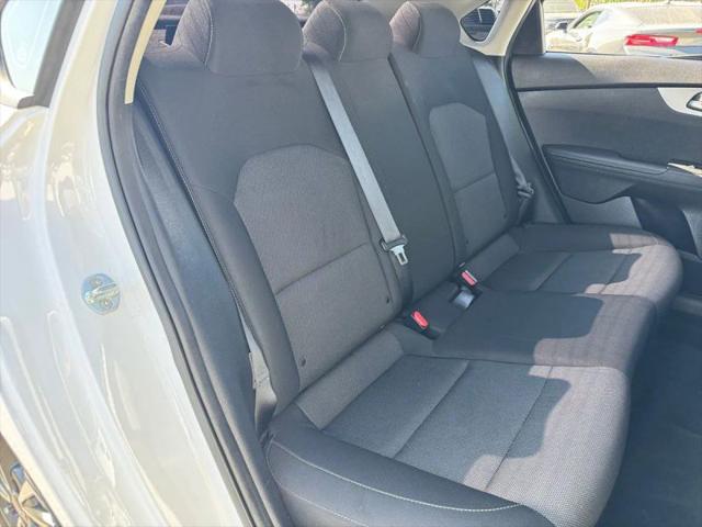 2023 Kia Forte LXS
