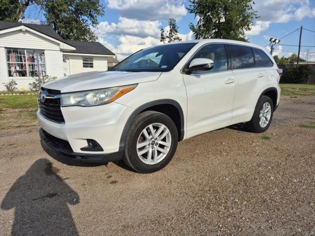 2016 Toyota Highlander LE for sale in Spring, TX