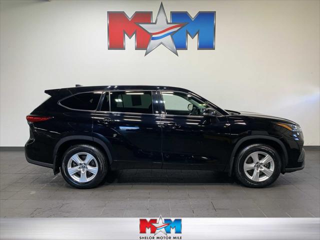 2022 Toyota Highlander LE for sale in Christiansburg, VA