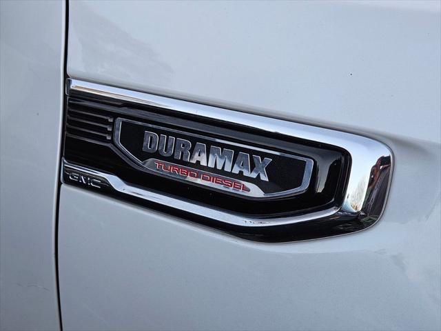 2022 GMC Sierra 1500 Limited 4WD Crew Cab Short Box SLT