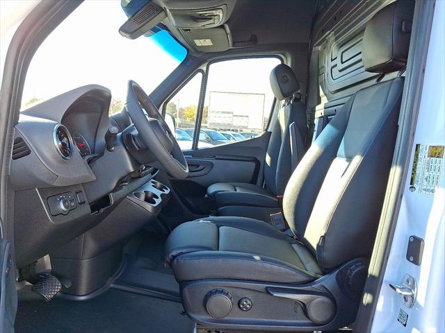 2026 Mercedes-Benz Sprinter Cargo Van High Roof 4-Cyl Diesel HO