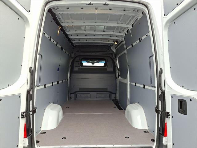 2026 Mercedes-Benz Sprinter Cargo Van Standard Roof 4-Cyl Diesel HO