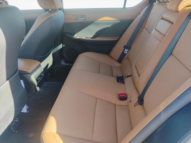2023 Lexus IS 300 Unknown