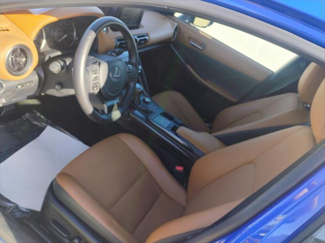 2023 Lexus IS 300 Unknown