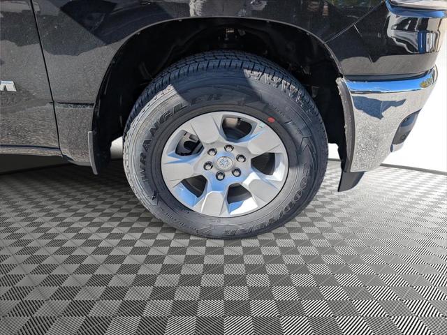 2026 Ram 1500 Tradesman Crew Cab 4x4 57 Box