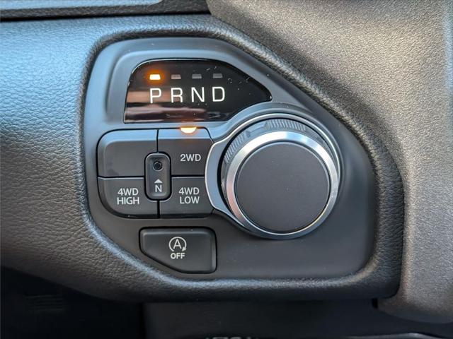 2026 Ram 1500 Tradesman Crew Cab 4x4 57 Box