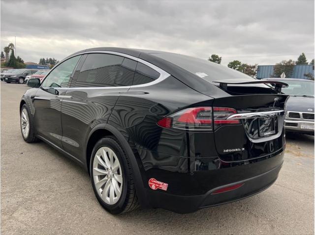 2017 Tesla Model X 90D