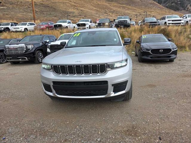 2023 Jeep Grand Cherokee L Laredo 4x4 2023 Jeep Grand Cherokee L Laredo 4x4